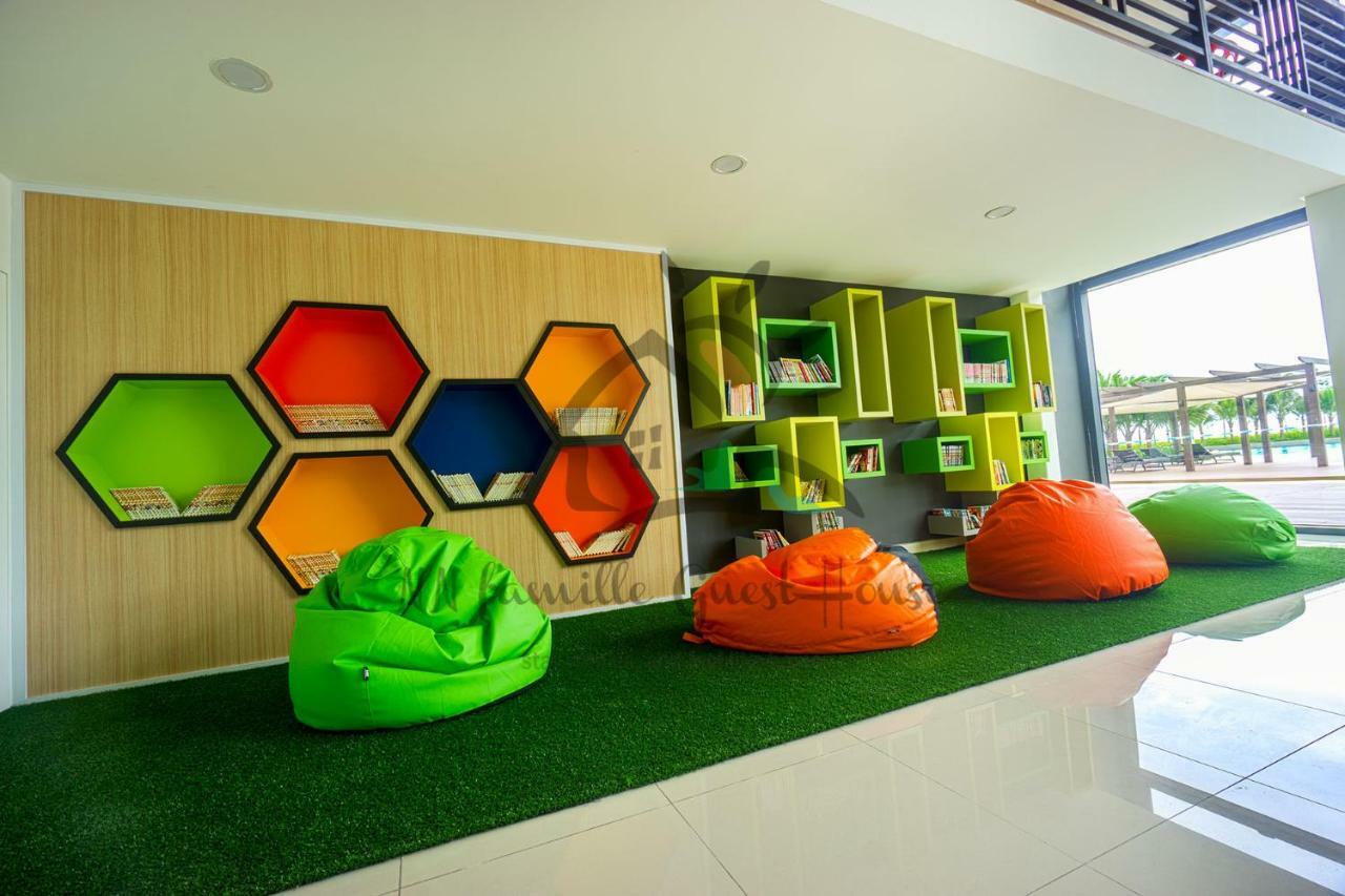 Nn Famille Guest House Pasir Gudang Eksteriør billede