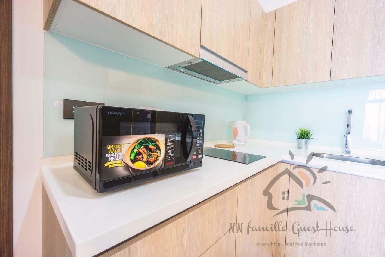 Nn Famille Guest House Pasir Gudang Eksteriør billede